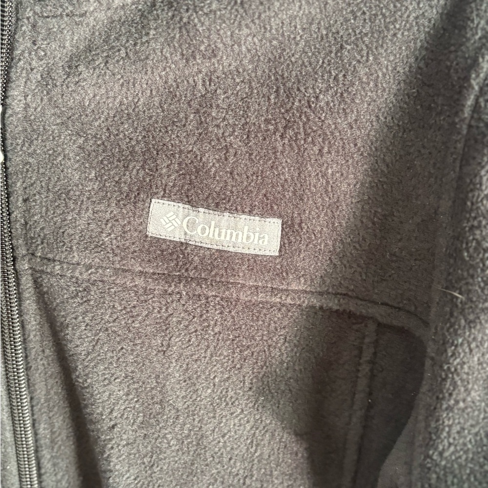 COLUMBIA BLACK FULL-ZIP FLEECE GIRLS JACKET (18-20)- WOMENS MED - Picture 2 of 6